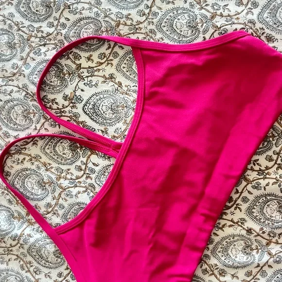 Vuori all the feels sports bra - Picture 5 of 5